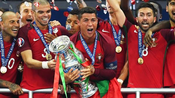 'Thánh đoán ngược' Nguyễn Hoàng Bách - 'Truyền nhân' của Pelé tại Việt Nam? 'Thánh đoán ngược' Nguyễn Hoàng Bách - 'Truyền nhân' của Pelé tại Việt Nam?