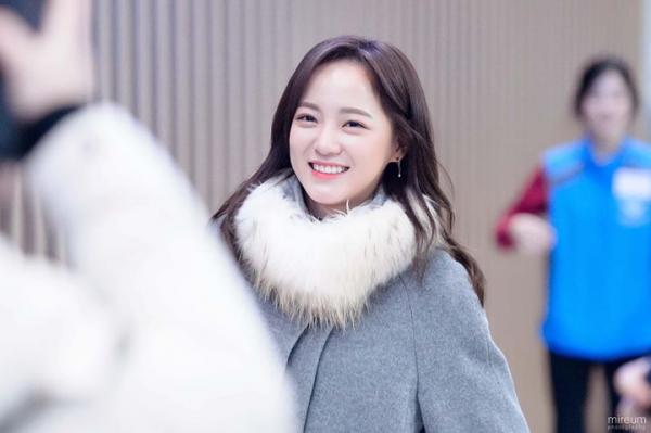 8 cặp idol nữ khiến fans tò mò vì mối quan hệ mờ ám 'trên mức tình bạn' 8 cặp idol nữ khiến fans tò mò vì mối quan hệ mờ ám 'trên mức tình bạn'