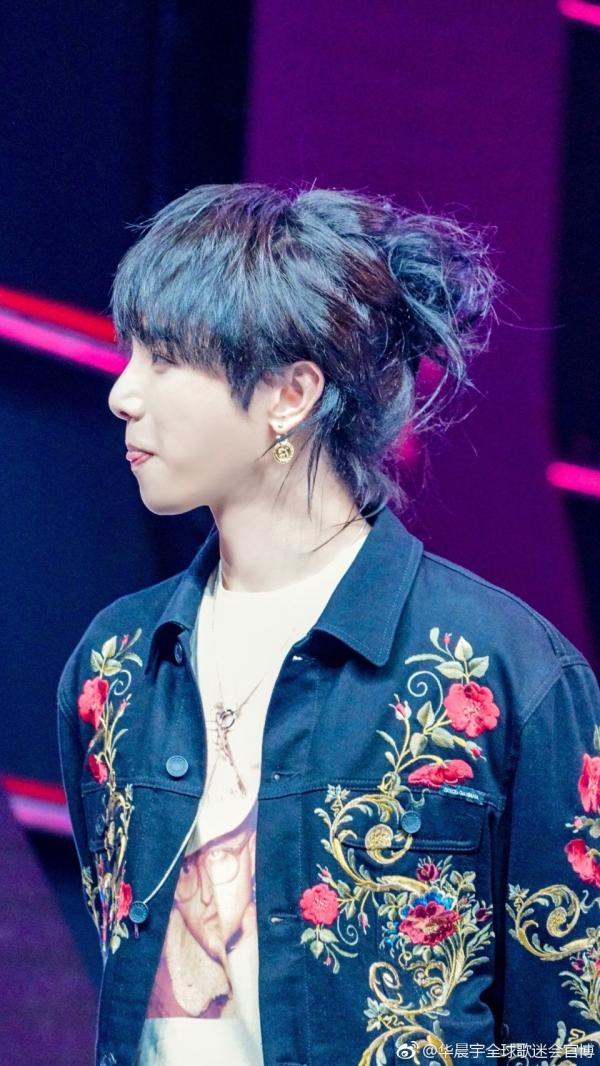 Người thường không ai dám thử kiểu tóc mullet nhưng các nam thần Hoa ngữ này là ngoại lệ Người thường không ai dám thử kiểu tóc mullet nhưng các nam thần Hoa ngữ này là ngoại lệ