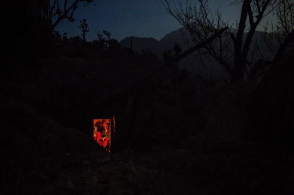 Lều kinh nguyệt - 'Án tử' cho phụ nữ ở Nepal Lều kinh nguyệt - 'Án tử' cho phụ nữ ở Nepal