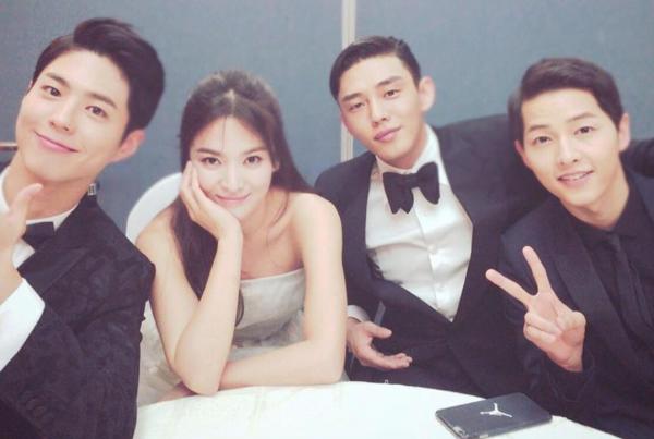 Song Hye Kyo 'nên duyên' cùng Park Bo Gum trên màn ảnh nhỏ, cả Đại Hàn Dân Quốc vui mừng Song Hye Kyo 'nên duyên' cùng Park Bo Gum trên màn ảnh nhỏ, cả Đại Hàn Dân Quốc vui mừng