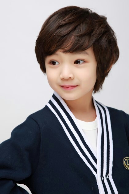 Mr.Sunshine: Nam chính bị vùi dập nhưng bù lại netizen Hàn đang 'phát cuồng' hai diễn viên nhí này Mr.Sunshine: Nam chính bị vùi dập nhưng bù lại netizen Hàn đang 'phát cuồng' hai diễn viên nhí này