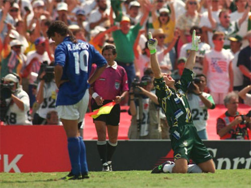 Dù chưa từng nâng tượng vàng World Cup, 10 cầu thủ này vẫn là huyền thoại trong lịch sử bóng đá Dù chưa từng nâng tượng vàng World Cup, 10 cầu thủ này vẫn là huyền thoại trong lịch sử bóng đá
