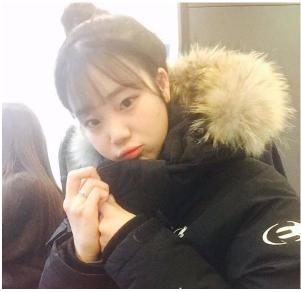 Lịch sử nhan sắc của JooE (Momoland) - nữ idol tự tin thừa nhận 'dao kéo' trên truyền hình Lịch sử nhan sắc của JooE (Momoland) - nữ idol tự tin thừa nhận 'dao kéo' trên truyền hình