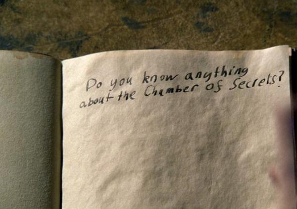 'Bật mí' những câu chuyện bí ẩn về 20 đạo cụ trong thế giới phép thuật của 'Harry Potter' 'Bật mí' những câu chuyện bí ẩn về 20 đạo cụ trong thế giới phép thuật của 'Harry Potter'