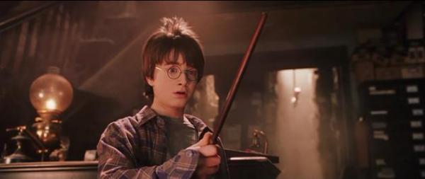 'Bật mí' những câu chuyện bí ẩn về 20 đạo cụ trong thế giới phép thuật của 'Harry Potter' 'Bật mí' những câu chuyện bí ẩn về 20 đạo cụ trong thế giới phép thuật của 'Harry Potter'
