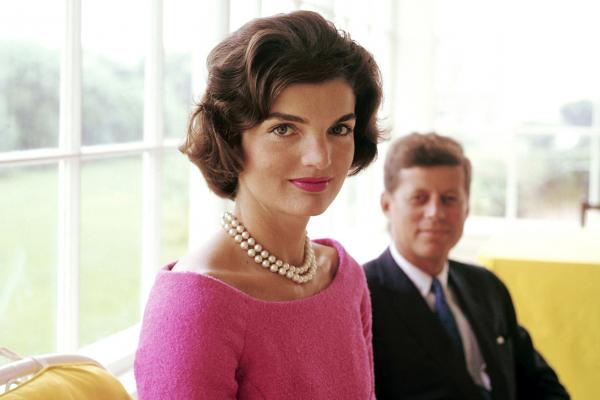 Công bố bản ghi chú của phu nhân cố tổng thống John F. Kennedy cho chuyến đi Dallas định mệnh Công bố bản ghi chú của phu nhân cố tổng thống John F. Kennedy cho chuyến đi Dallas định mệnh
