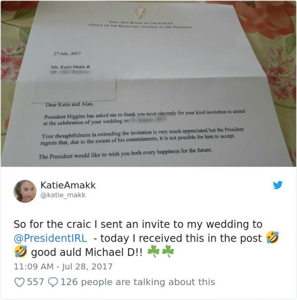 Không phải 'soái ca' nhưng Tổng thống Ireland chinh phục mọi người bằng những hình ảnh đáng yêu vô cùng Không phải 'soái ca' nhưng Tổng thống Ireland chinh phục mọi người bằng những hình ảnh đáng yêu vô cùng