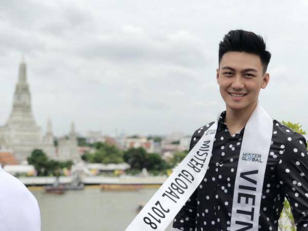 Đại diện Việt Nam kêu gọi đồng hương bình chọn cho mình tại Mister Global 2018 Đại diện Việt Nam kêu gọi đồng hương bình chọn cho mình tại Mister Global 2018