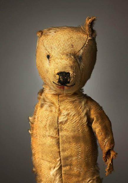 Gấu bông, búp bê creepy chẳng ai dám mua nhưng hét giá lên tới hàng triệu đồng Gấu bông, búp bê creepy chẳng ai dám mua nhưng hét giá lên tới hàng triệu đồng