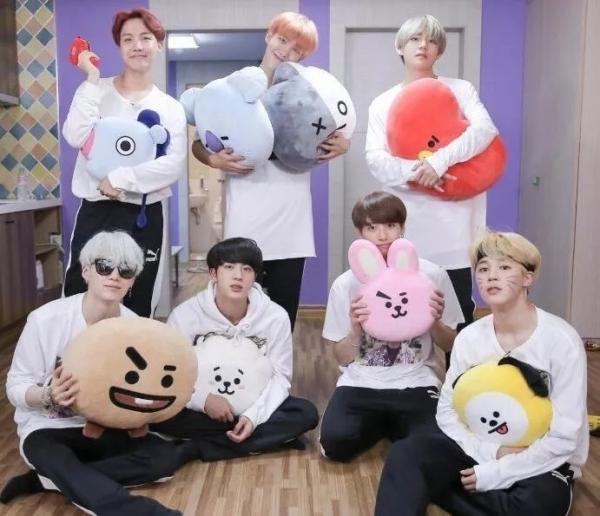 Hôm nay Facebook Messenger ra mắt bộ nhãn dán chủ đề BTS, fans khắp thế giới tung hoa ăn mừng Hôm nay Facebook Messenger ra mắt bộ nhãn dán chủ đề BTS, fans khắp thế giới tung hoa ăn mừng