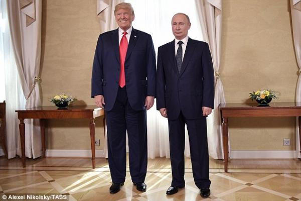 Trump - Putin gặp nhau thì làm sao không bùng nổ 'cơn bão meme' cho được? Trump - Putin gặp nhau thì làm sao không bùng nổ 'cơn bão meme' cho được?