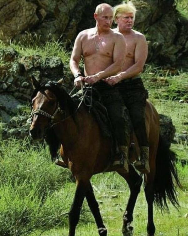 Trump - Putin gặp nhau thì làm sao không bùng nổ 'cơn bão meme' cho được? Trump - Putin gặp nhau thì làm sao không bùng nổ 'cơn bão meme' cho được?