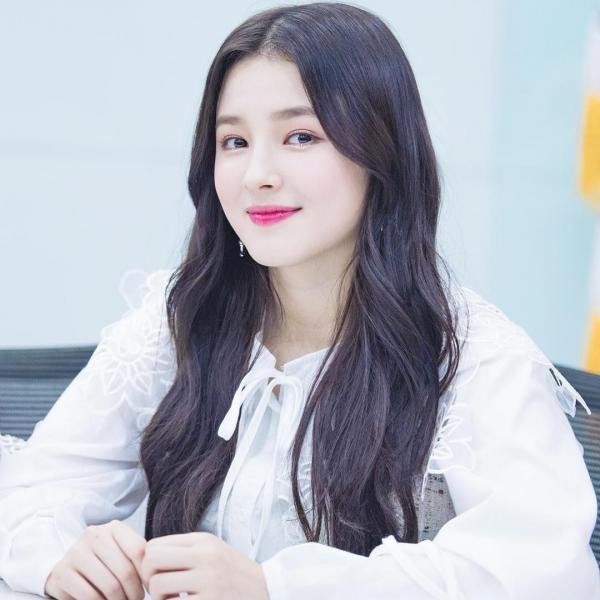 8 'truyền thuyết thành thị' về sao K-Pop từng khiến fan 'mất ăn mất ngủ' mỗi lần nhắc đến 8 'truyền thuyết thành thị' về sao K-Pop từng khiến fan 'mất ăn mất ngủ' mỗi lần nhắc đến