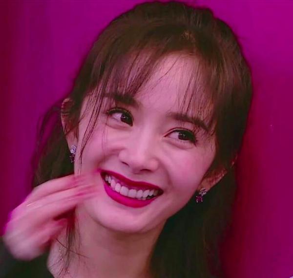 Sau Lâm Tâm Như - Triệu Lệ Dĩnh, đến lượt Dương Mịch bị soi cận cảnh nhan sắc già nua Sau Lâm Tâm Như - Triệu Lệ Dĩnh, đến lượt Dương Mịch bị soi cận cảnh nhan sắc già nua