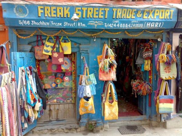 Cung đường hippie - 'Con đường tơ lụa' của các phượt thủ bị chấm dứt ở vùng chiến tranh Cung đường hippie - 'Con đường tơ lụa' của các phượt thủ bị chấm dứt ở vùng chiến tranh