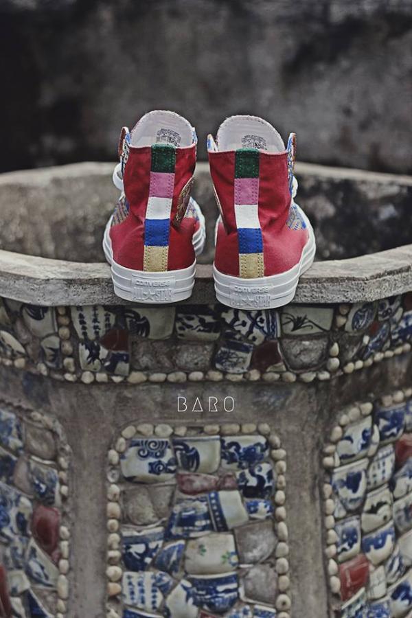 Đôi Converse hoạ tiết cung đình thời Nguyễn có phải là đôi giày ấn tượng nhất mà bạn từng thấy? Đôi Converse hoạ tiết cung đình thời Nguyễn có phải là đôi giày ấn tượng nhất mà bạn từng thấy?