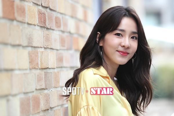 Top 10 'ông vua bà chúa' K-Pop: Vẫn còn 2 người bí ẩn giàu có hơn cả G-Dragon Top 10 'ông vua bà chúa' K-Pop: Vẫn còn 2 người bí ẩn giàu có hơn cả G-Dragon