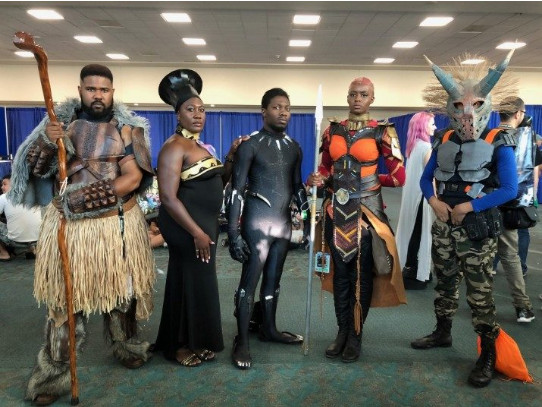 Tổng kết những bộ cosplay 'bá đạo điên đảo' tại Comic-Con 2018 Tổng kết những bộ cosplay 'bá đạo điên đảo' tại Comic-Con 2018
