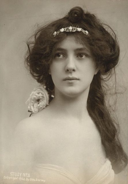 Evelyn Nesbit: Nổi danh vì nhan sắc trời ban và cuộc tình tay ba gây án mạng trong lịch sử Evelyn Nesbit: Nổi danh vì nhan sắc trời ban và cuộc tình tay ba gây án mạng trong lịch sử