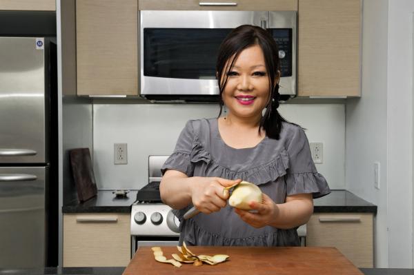 Maangchi - Phiên bản 'Bà hoàng đầu bếp' Julia Child của Hàn Quốc Maangchi - Phiên bản 'Bà hoàng đầu bếp' Julia Child của Hàn Quốc