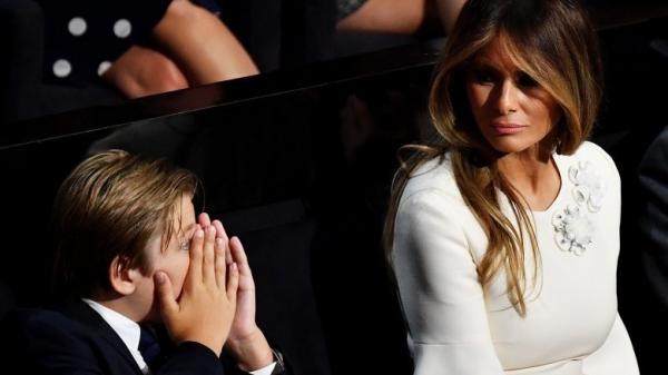Ngoài giàu có, đẹp trai, còn gì bạn không biết về cậu quý tử nhà Trump – Barron Trump? Ngoài giàu có, đẹp trai, còn gì bạn không biết về cậu quý tử nhà Trump – Barron Trump?