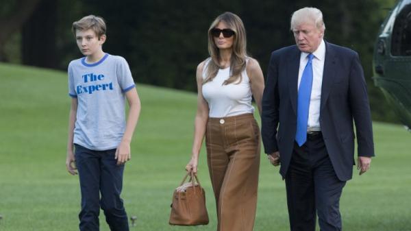 Ngoài giàu có, đẹp trai, còn gì bạn không biết về cậu quý tử nhà Trump – Barron Trump? Ngoài giàu có, đẹp trai, còn gì bạn không biết về cậu quý tử nhà Trump – Barron Trump?