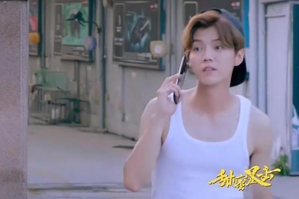 Thế kỷ 21 rồi, sao phim mới của Lộc Hàm - Quan Hiều Đồng vẫn còn những tình tiết ấu trĩ như thế này? Thế kỷ 21 rồi, sao phim mới của Lộc Hàm - Quan Hiều Đồng vẫn còn những tình tiết ấu trĩ như thế này?