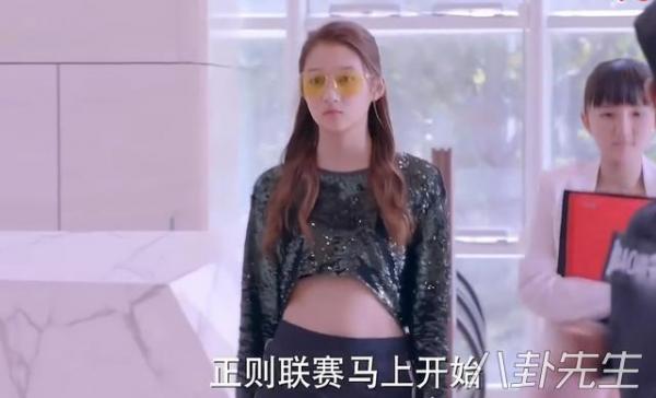 Thế kỷ 21 rồi, sao phim mới của Lộc Hàm - Quan Hiều Đồng vẫn còn những tình tiết ấu trĩ như thế này? Thế kỷ 21 rồi, sao phim mới của Lộc Hàm - Quan Hiều Đồng vẫn còn những tình tiết ấu trĩ như thế này?