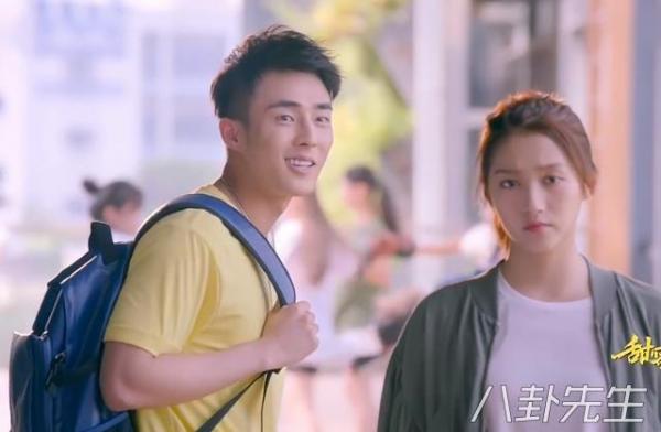 Thế kỷ 21 rồi, sao phim mới của Lộc Hàm - Quan Hiều Đồng vẫn còn những tình tiết ấu trĩ như thế này? Thế kỷ 21 rồi, sao phim mới của Lộc Hàm - Quan Hiều Đồng vẫn còn những tình tiết ấu trĩ như thế này?