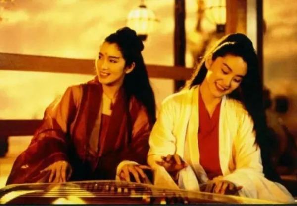'Rửa mắt' với phong cách thời trang đỉnh cao của các đại mỹ nhân Hồng Kông thập niên 90 'Rửa mắt' với phong cách thời trang đỉnh cao của các đại mỹ nhân Hồng Kông thập niên 90