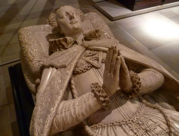 Mary Stuart: Lên ngôi Nữ hoàng Scotland khi còn đỏ hỏn và kết thúc bằng 19 năm biệt giam Mary Stuart: Lên ngôi Nữ hoàng Scotland khi còn đỏ hỏn và kết thúc bằng 19 năm biệt giam