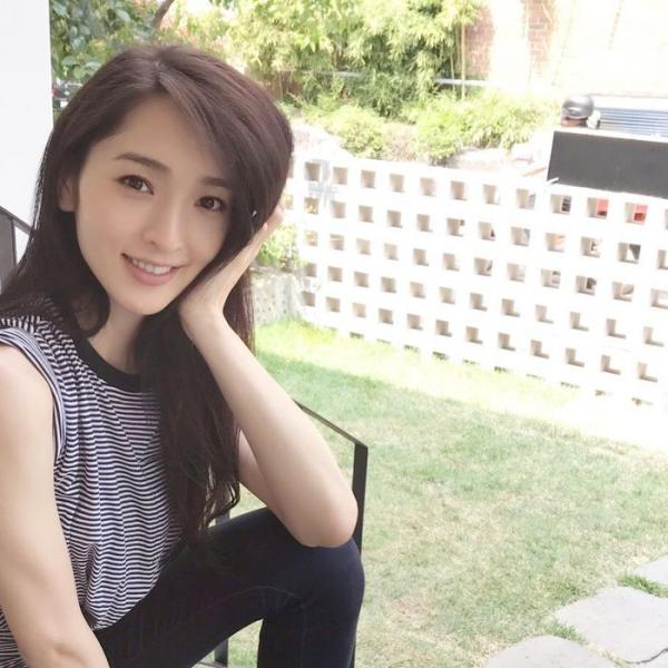 Ngất ngây với nhan sắc 'hoa ghen, liễu hờn' của các mỹ nữ chuyển giới Ngất ngây với nhan sắc 'hoa ghen, liễu hờn' của các mỹ nữ chuyển giới
