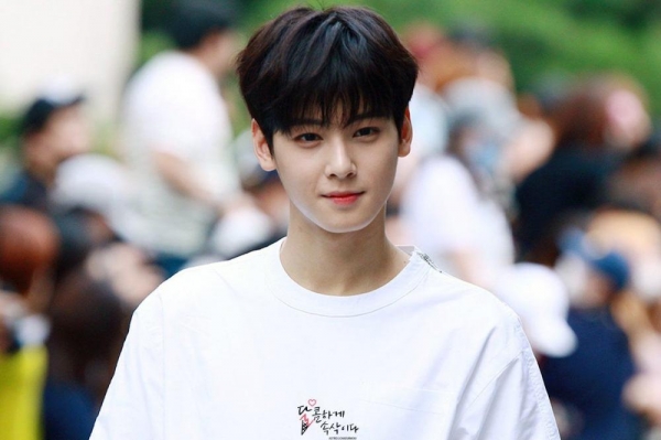 Cha Eun Woo: Ngoại hình và profile hoàn hảo đến mức fans tự hỏi người thế này có thật sự tồn tại? Cha Eun Woo: Ngoại hình và profile hoàn hảo đến mức fans tự hỏi người thế này có thật sự tồn tại?