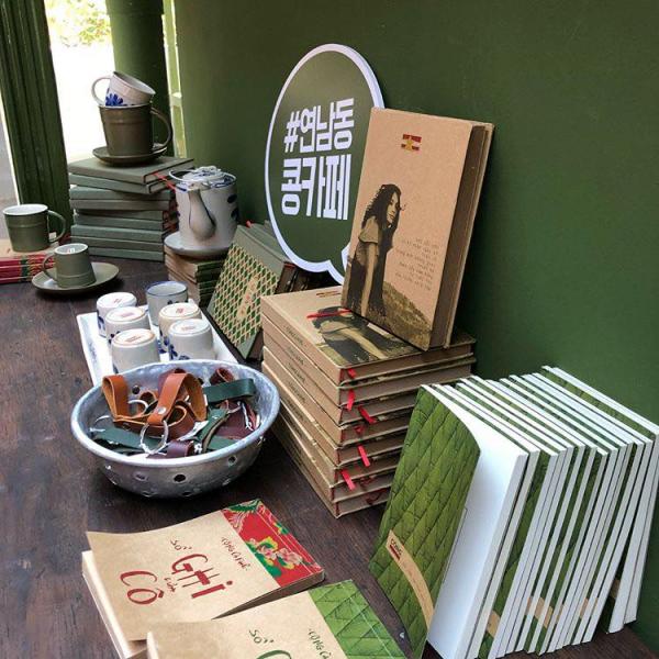 Người Việt hào hứng khi quán cà phê đậm chất Việt Nam xuất hiện trên đất Hàn Người Việt hào hứng khi quán cà phê đậm chất Việt Nam xuất hiện trên đất Hàn