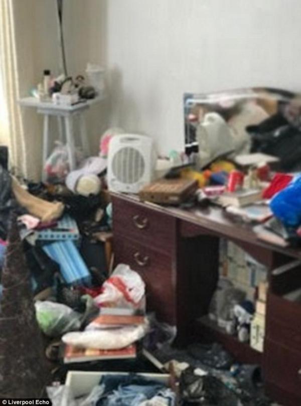 Khách thuê quỵt tiền, để lại bãi rác khổng lồ sau khi dọn đi khiến chủ trọ gục ngã Khách thuê quỵt tiền, để lại bãi rác khổng lồ sau khi dọn đi khiến chủ trọ gục ngã