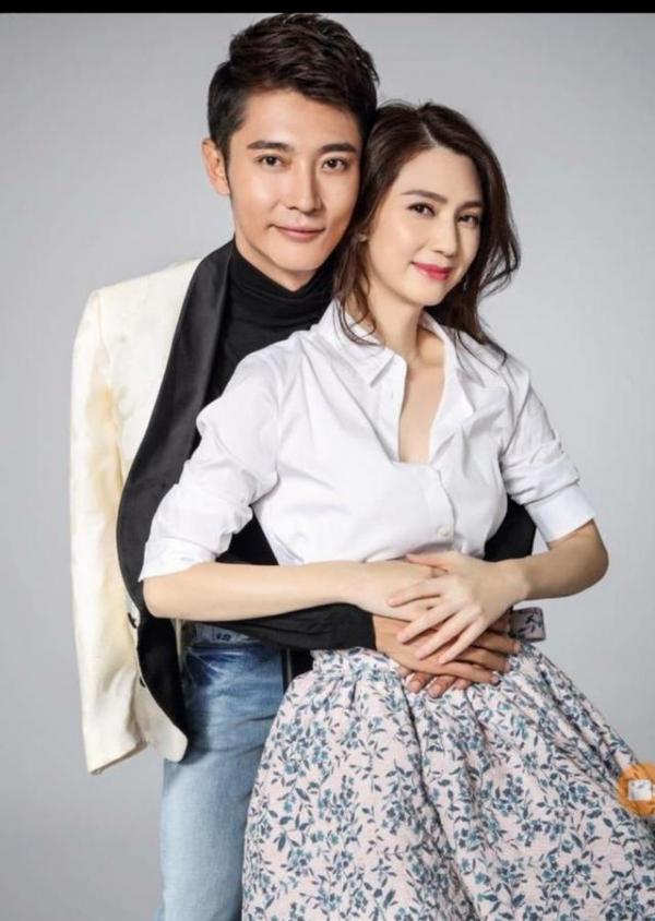 Chuyện tình như mơ của gái một con đình đám Cbiz và chàng sinh viên đẹp trai kém 11 tuổi Chuyện tình như mơ của gái một con đình đám Cbiz và chàng sinh viên đẹp trai kém 11 tuổi