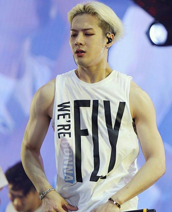 Bạn có biết, nam thần K-Pop đổ mồ hôi là cảnh tượng sexy nhất trên đời? Bạn có biết, nam thần K-Pop đổ mồ hôi là cảnh tượng sexy nhất trên đời?