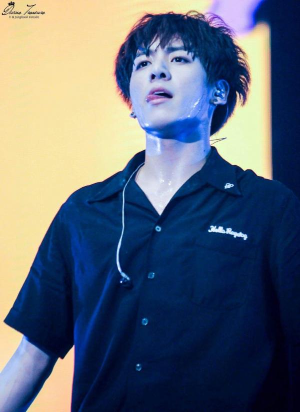 Bạn có biết, nam thần K-Pop đổ mồ hôi là cảnh tượng sexy nhất trên đời? Bạn có biết, nam thần K-Pop đổ mồ hôi là cảnh tượng sexy nhất trên đời?