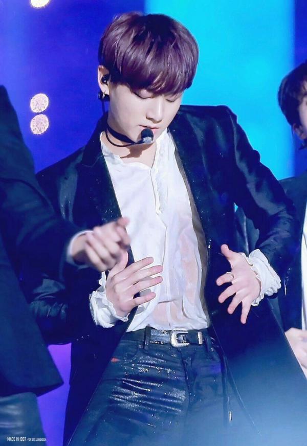 Bạn có biết, nam thần K-Pop đổ mồ hôi là cảnh tượng sexy nhất trên đời? Bạn có biết, nam thần K-Pop đổ mồ hôi là cảnh tượng sexy nhất trên đời?