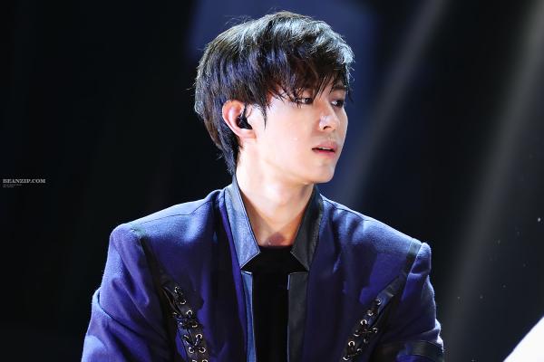 Bạn có biết, nam thần K-Pop đổ mồ hôi là cảnh tượng sexy nhất trên đời? Bạn có biết, nam thần K-Pop đổ mồ hôi là cảnh tượng sexy nhất trên đời?