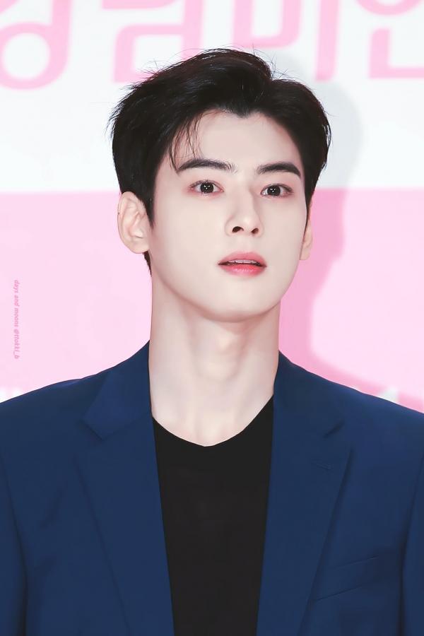 Dù biết Cha Eun Woo mặc gì cũng đẹp, fans vẫn hoảng khi 'bóc giá' loạt đồ hiệu của anh chàng trong phim mới Dù biết Cha Eun Woo mặc gì cũng đẹp, fans vẫn hoảng khi 'bóc giá' loạt đồ hiệu của anh chàng trong phim mới