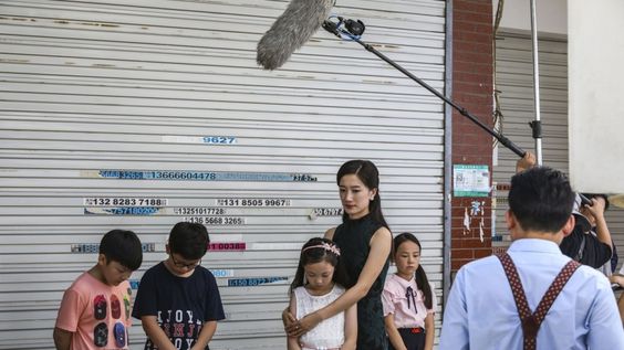 Nhọc nhằn con đường thành 'sao' của các cô bé, cậu bé Trung Quốc Nhọc nhằn con đường thành 'sao' của các cô bé, cậu bé Trung Quốc
