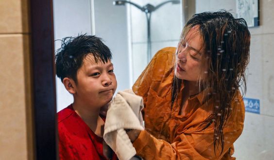 Nhọc nhằn con đường thành 'sao' của các cô bé, cậu bé Trung Quốc Nhọc nhằn con đường thành 'sao' của các cô bé, cậu bé Trung Quốc