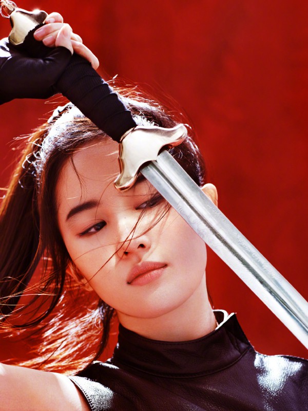 Hình ảnh Hoa Mộc Lan đầu tiên của Lưu Diệc Phi được dân mạng khen ngợi hết lời Hình ảnh Hoa Mộc Lan đầu tiên của Lưu Diệc Phi được dân mạng khen ngợi hết lời
