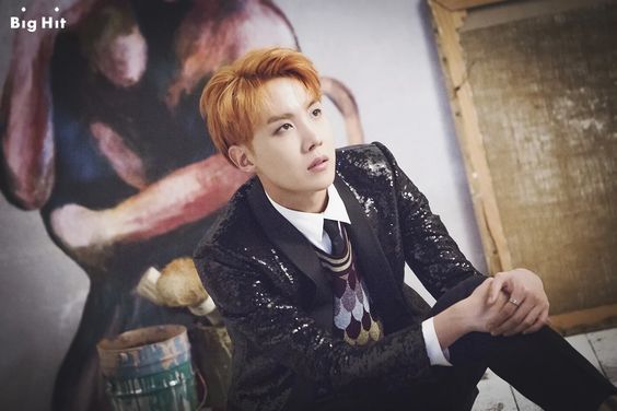 Hậu trường lầy lội đằng sau những tấm ảnh sexy, siêu ngầu của idol K-Pop Hậu trường lầy lội đằng sau những tấm ảnh sexy, siêu ngầu của idol K-Pop