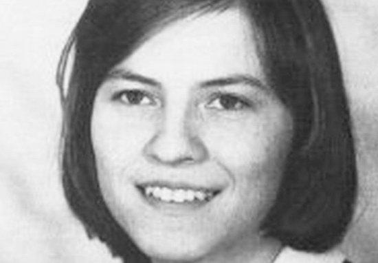 Anneliese Michel chết vì bị quỷ ám hay chứng tâm thần phân liệt? Anneliese Michel chết vì bị quỷ ám hay chứng tâm thần phân liệt?