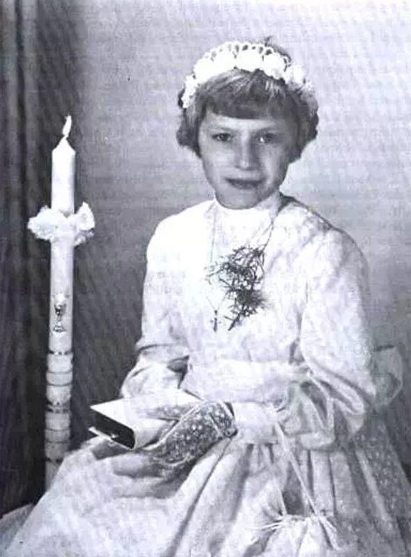 Anneliese Michel chết vì bị quỷ ám hay chứng tâm thần phân liệt? Anneliese Michel chết vì bị quỷ ám hay chứng tâm thần phân liệt?