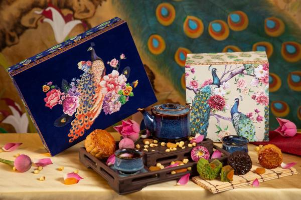 Bánh Trung Thu 2018 của các hãng nổi tiếng trông 'ảo diệu' như thế nào? (Kì 1) Bánh Trung Thu 2018 của các hãng nổi tiếng trông 'ảo diệu' như thế nào? (Kì 1)