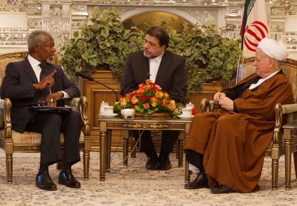 Thế giới bàng hoàng trước tin Cựu tổng thư ký Liên Hợp Quốc - Kofi Annan qua đời Thế giới bàng hoàng trước tin Cựu tổng thư ký Liên Hợp Quốc - Kofi Annan qua đời